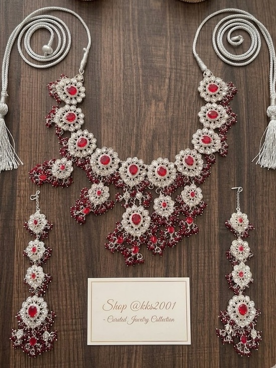 Jewelry - Elegant Red and Silver Statement Necklace & Earrings Set